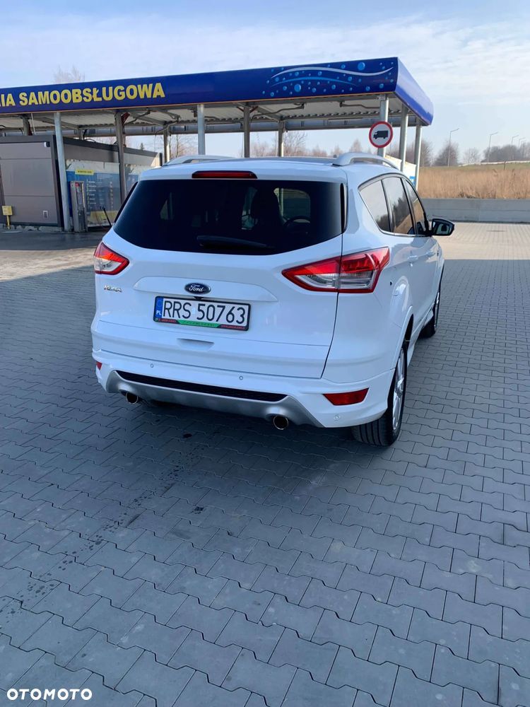 Ford Kuga 1.5 EcoBoost 2x4 Individual - 14