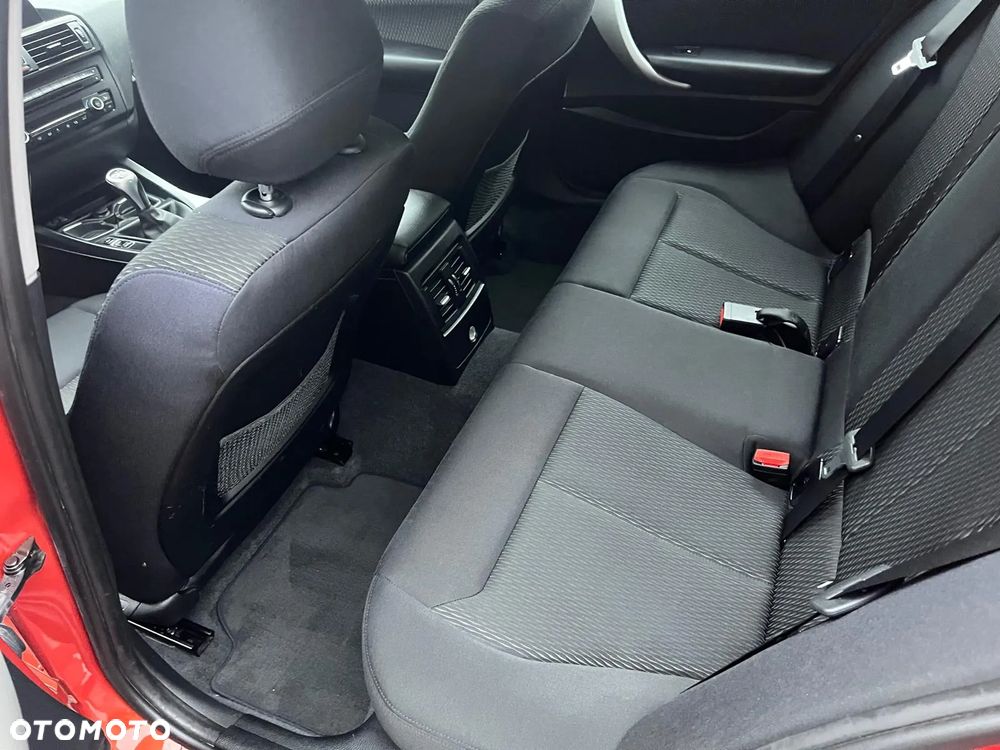 BMW Seria 1 116d - 9