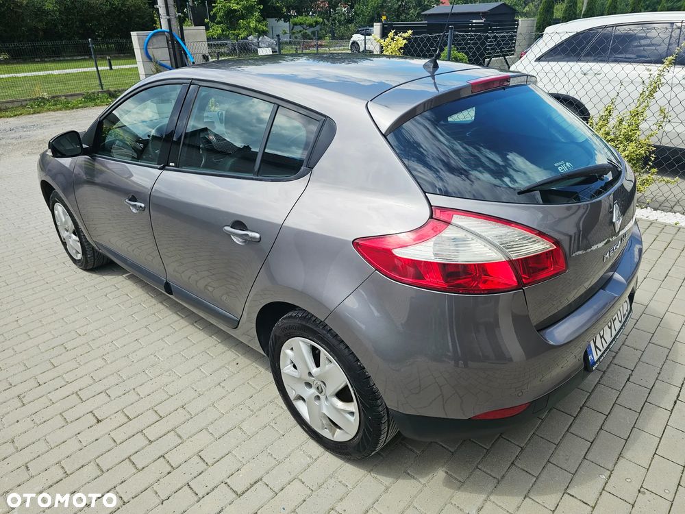 Renault Megane 1.6 16V Dynamique Euro5 - 5