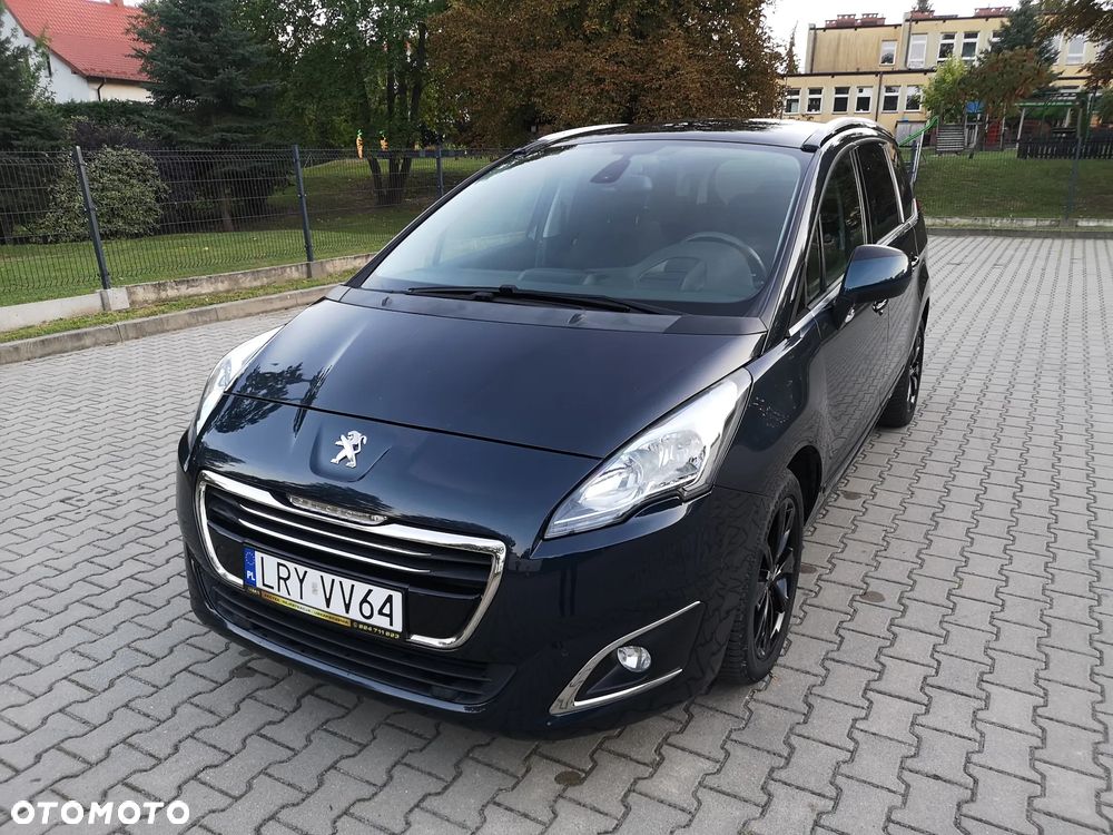 Peugeot 5008 1.6 THP Allure 7os - 16