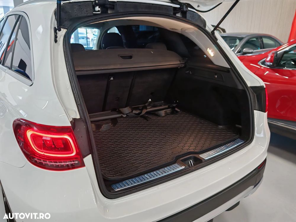 Mercedes-Benz GLC 200 4MATIC - 29