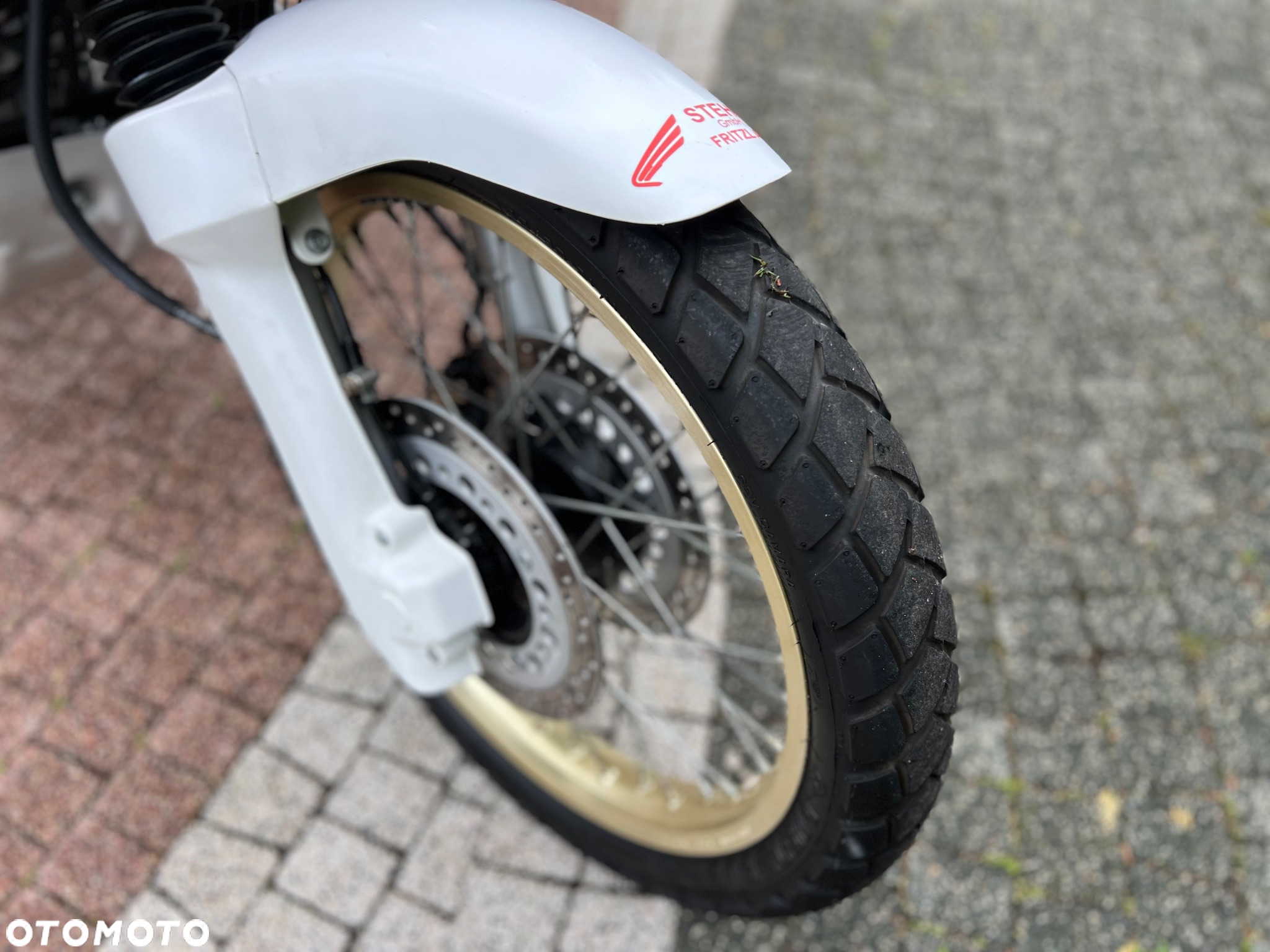 Honda XRV - 3