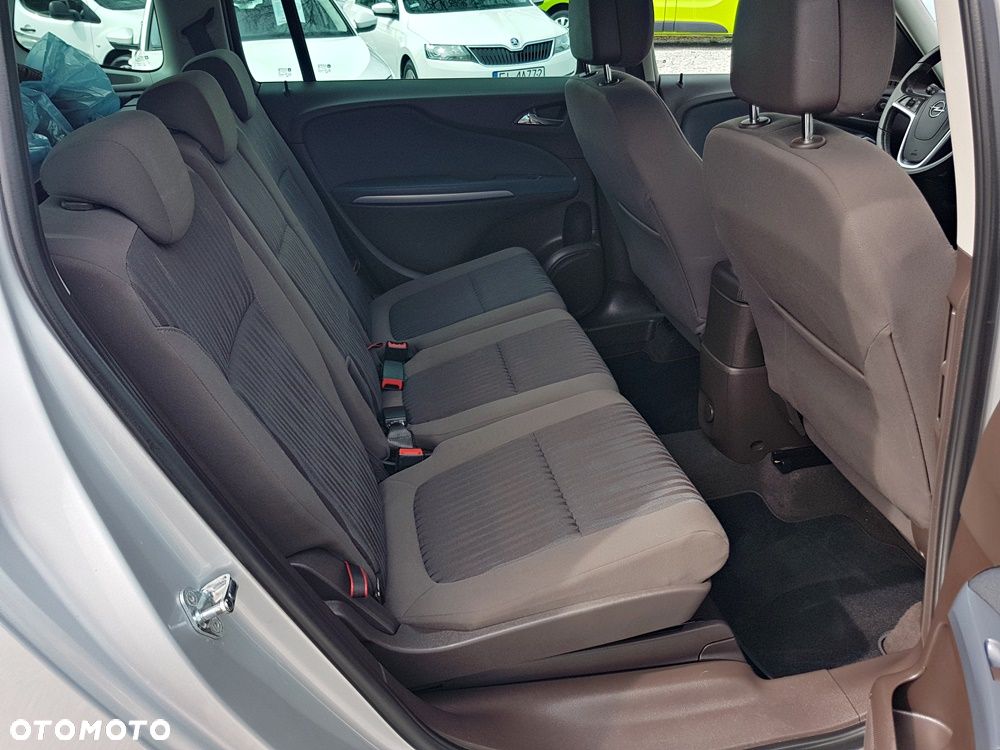 Opel Zafira Tourer 2.0 CDTI Active - 28
