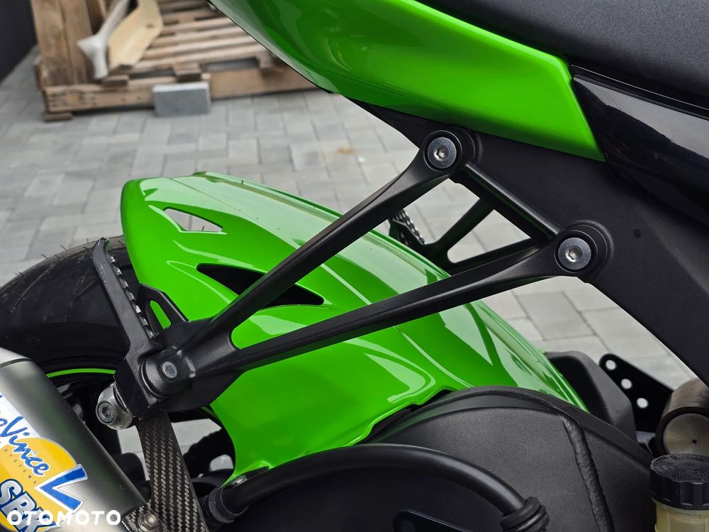 Kawasaki Ninja - 33