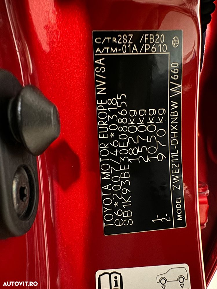 Toyota Corolla 1.8 Hybrid Team Deutschland - 21