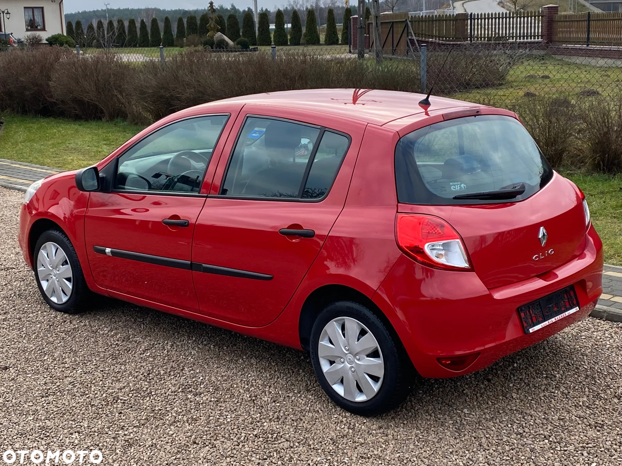 Renault Clio 1.2 16V 75 Expression - 4