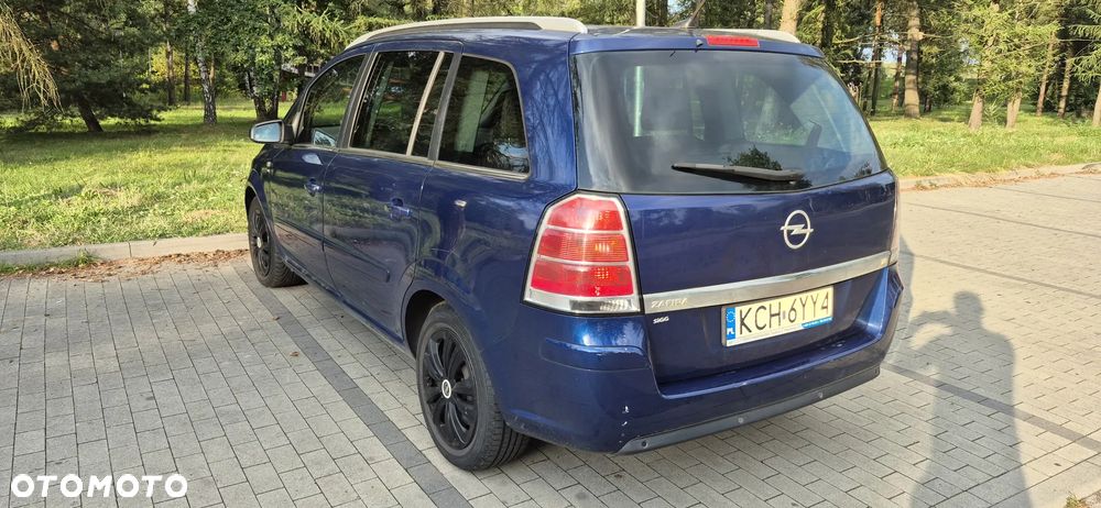 Opel Zafira 1.8 Enjoy - 17