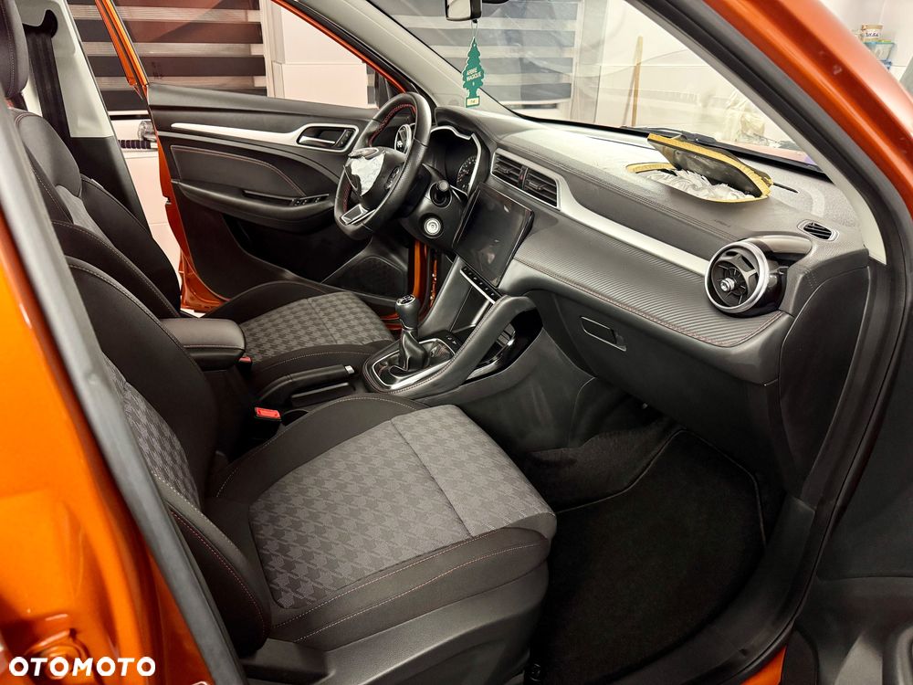 MG ZS ICE 1.5 VTI-tech Comfort - 21