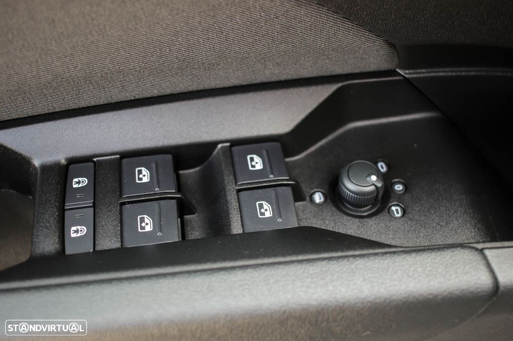Audi Q4 e-tron 35 - 12