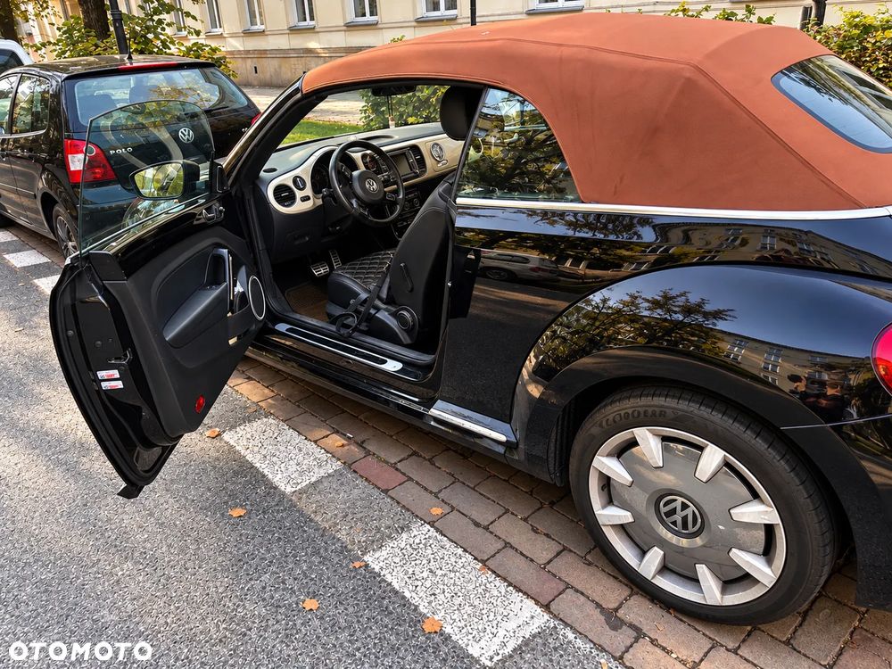 Volkswagen New Beetle - 5