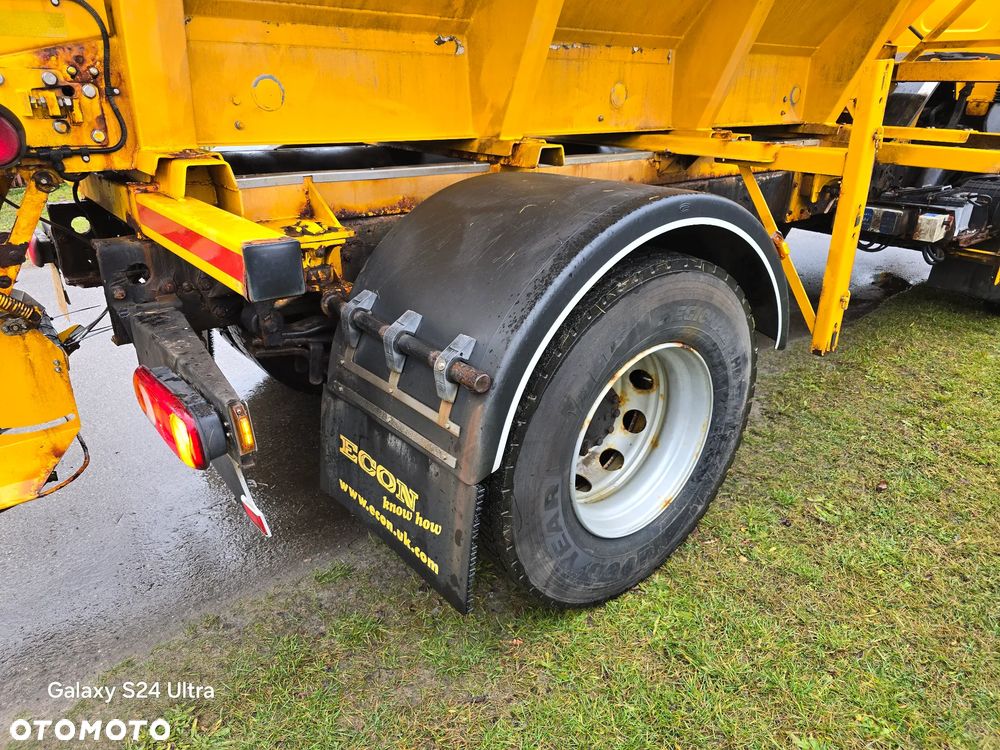 DAF LF 55 220 pługopiaskarka duże kola komunalny wywrotka hakowiec bramowiec - 28
