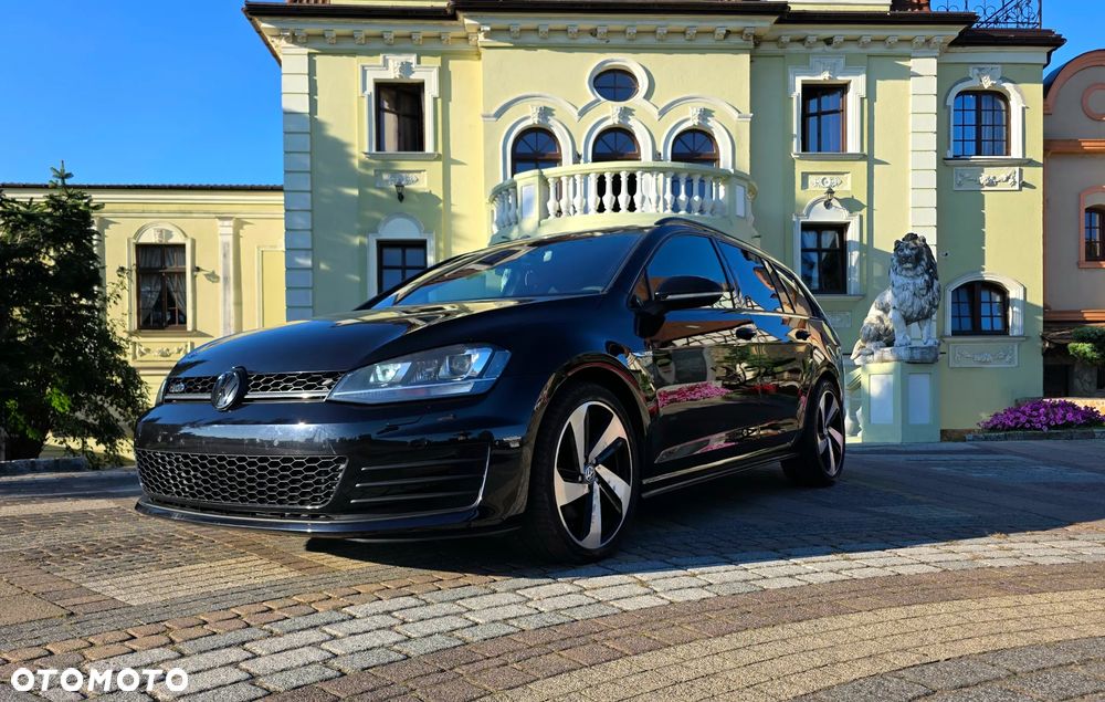 Volkswagen Golf GTD 2.0 TDI SCR DSG - 2