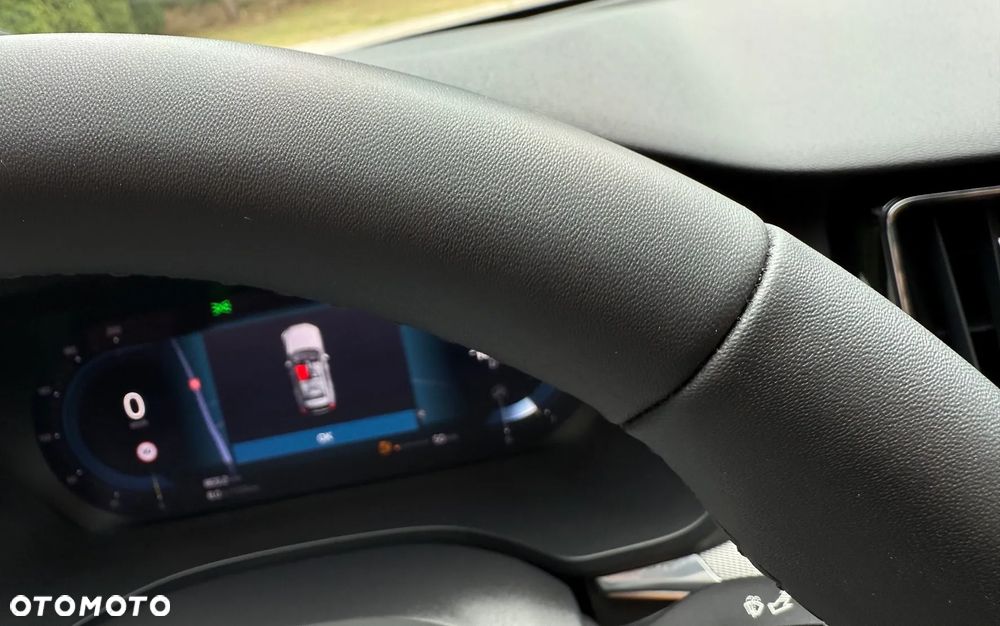 Volvo XC 60 B4 D AWD Plus Dark - 27