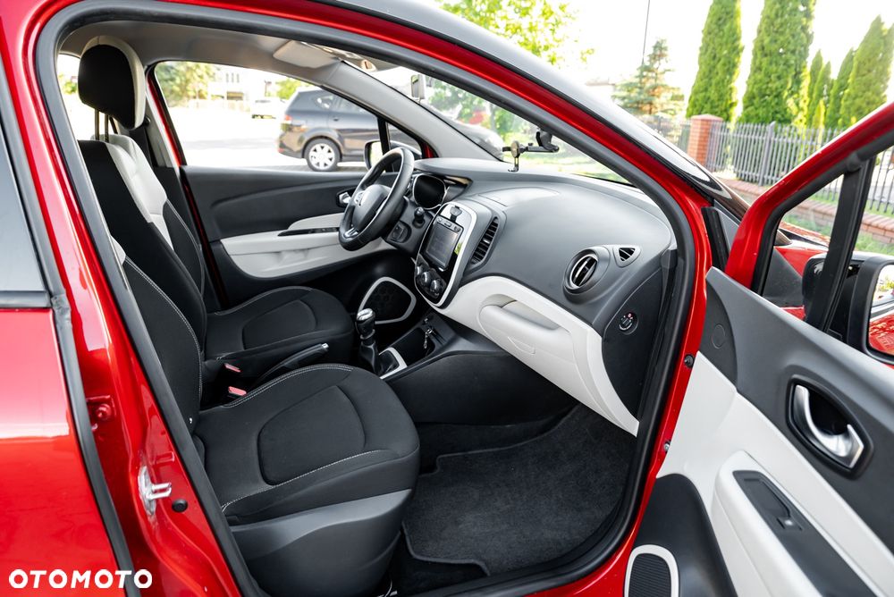 Renault Captur - 25