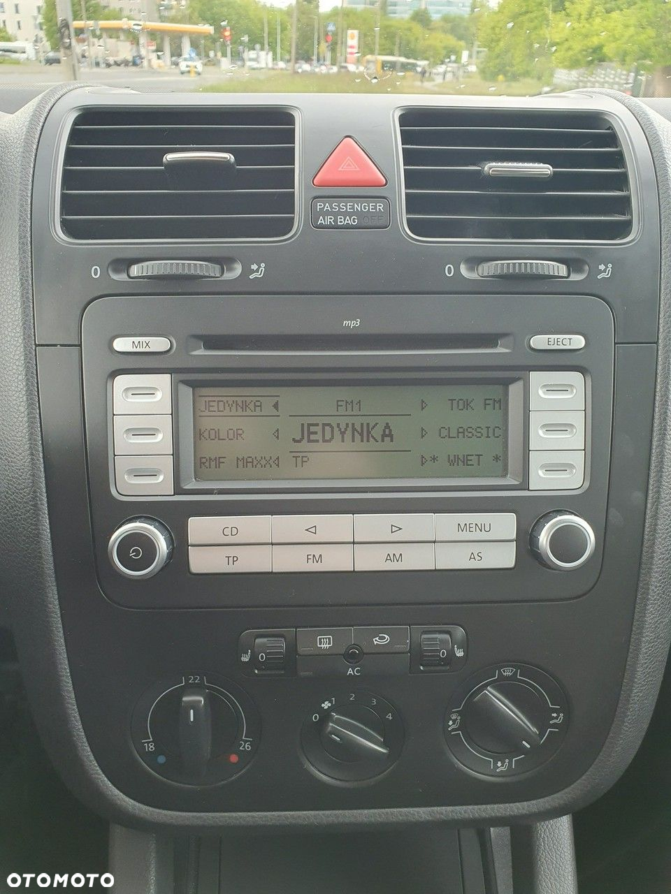 Volkswagen Golf - 21