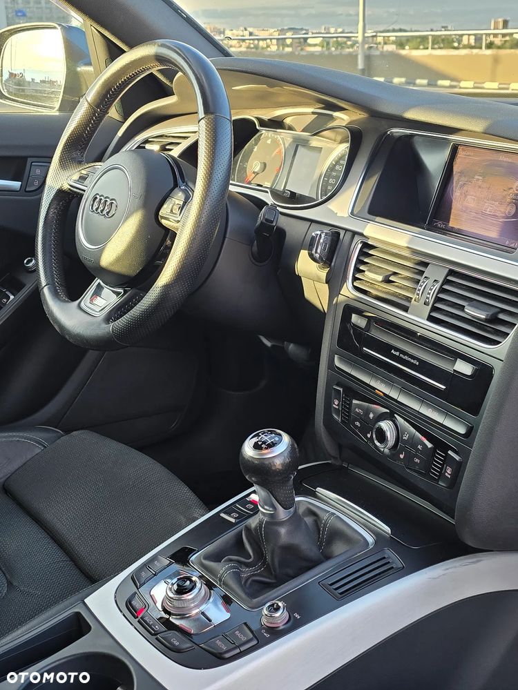 Audi A4 Avant 2.0 TDI DPF S line Sportpaket - 12