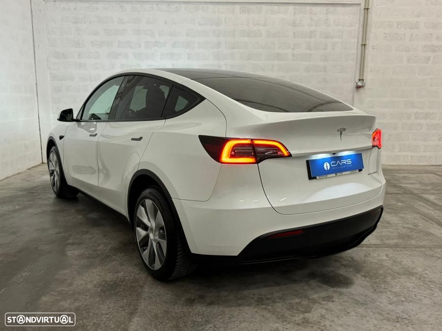 Tesla Model Y Long Range Dual Motor AWD - 54