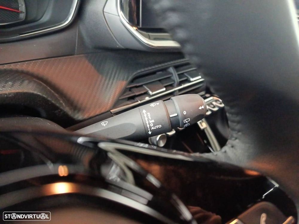 Peugeot 2008 1.2 PureTech Style - 15