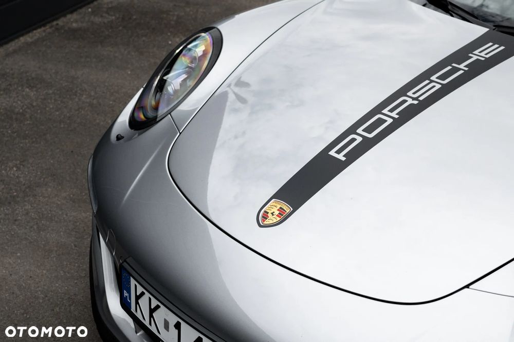 Porsche 911 Carrera GTS PDK - 20