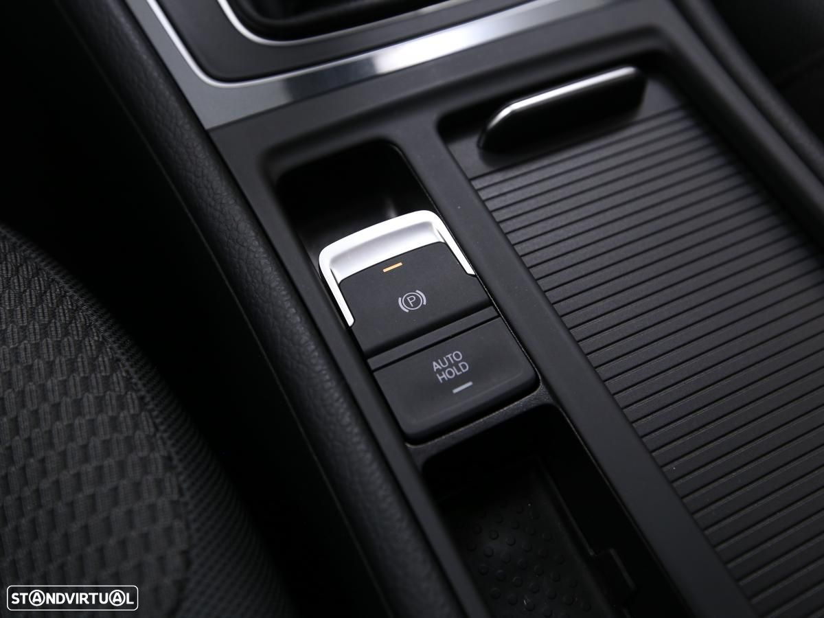 VW Golf Variant 1.0 TSI Confortline - 19
