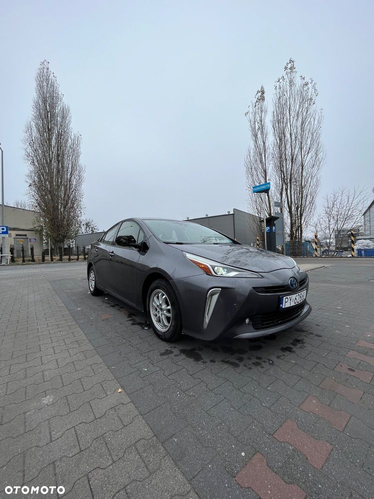 Toyota Prius Hybrid - 20
