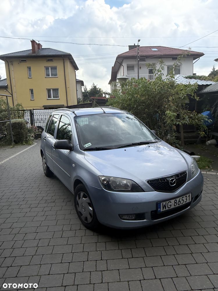 Mazda 2