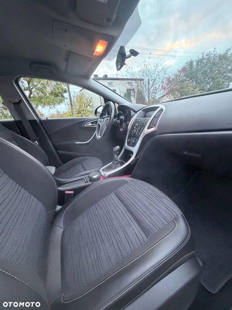 Opel Astra 1.4 Turbo Sport - 13