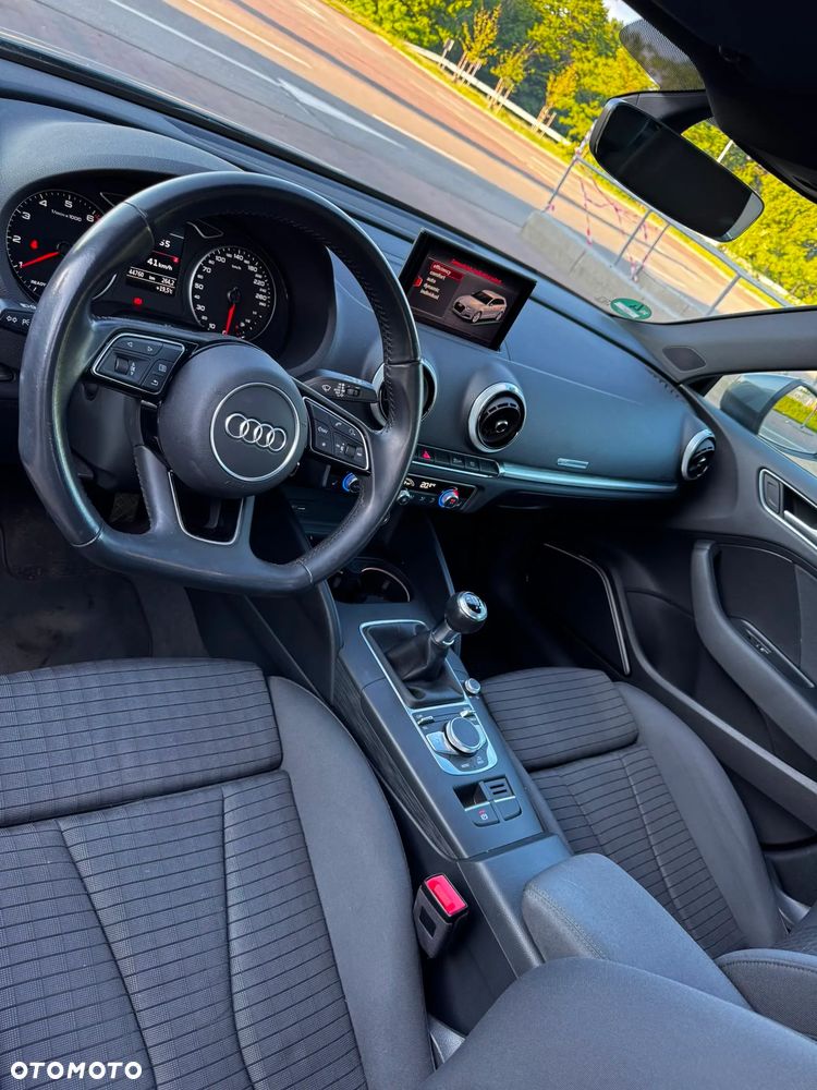 Audi A3 Sportback 35 TFSI - 15