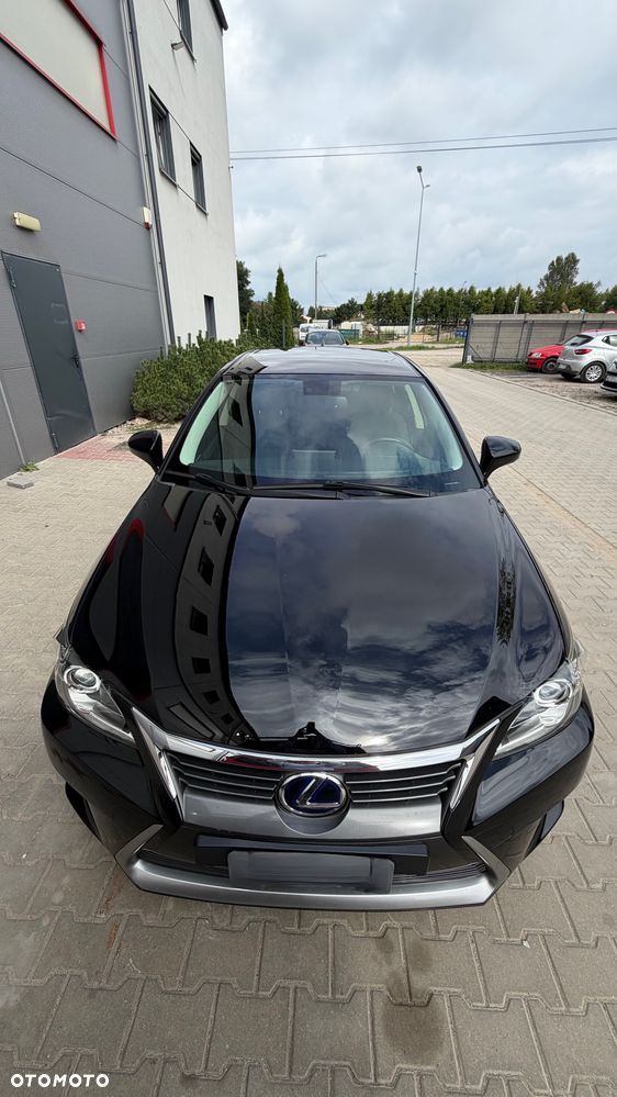 Lexus Ct 200H 2014 photo 2