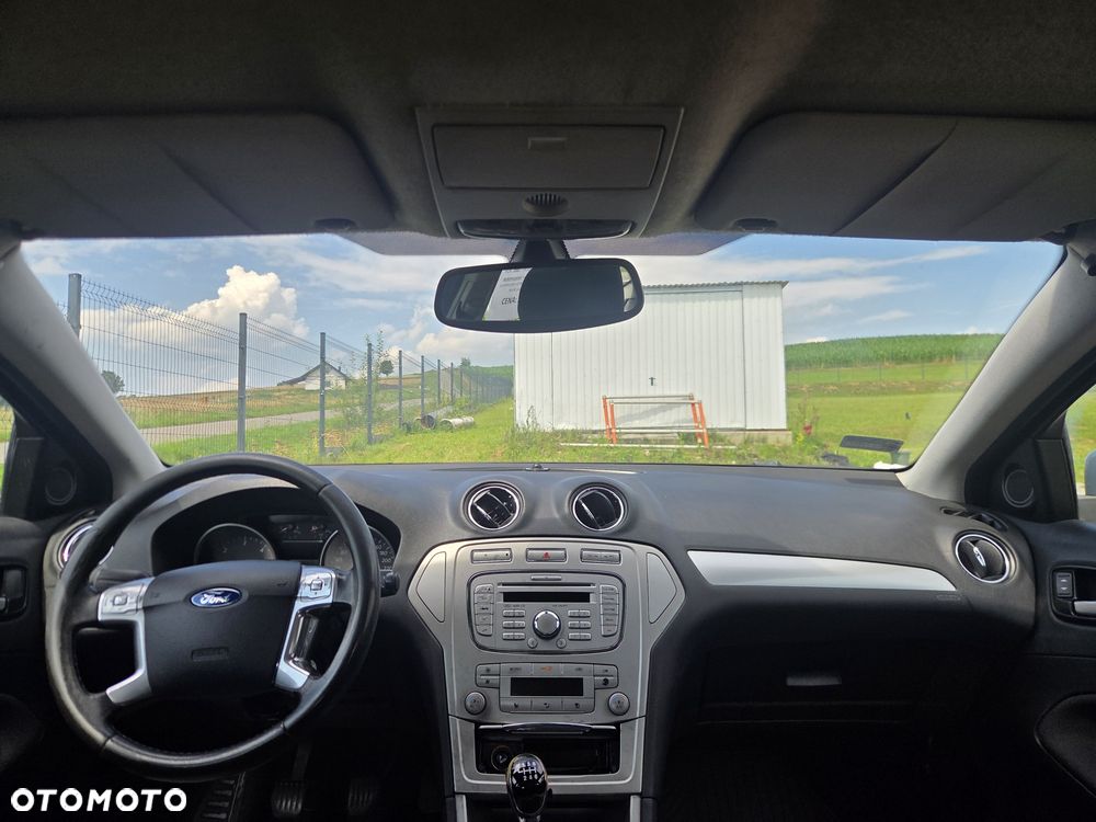 Ford Mondeo - 7
