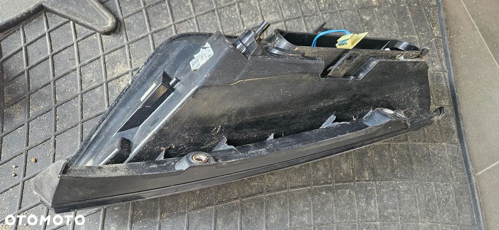 Lampa lewa prawa tył tylna Fiat Punto III 2012 Evo Twinair 5d hatchback - 9