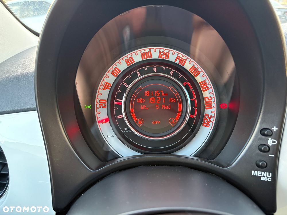 Fiat 500 1.2 Lounge - 28