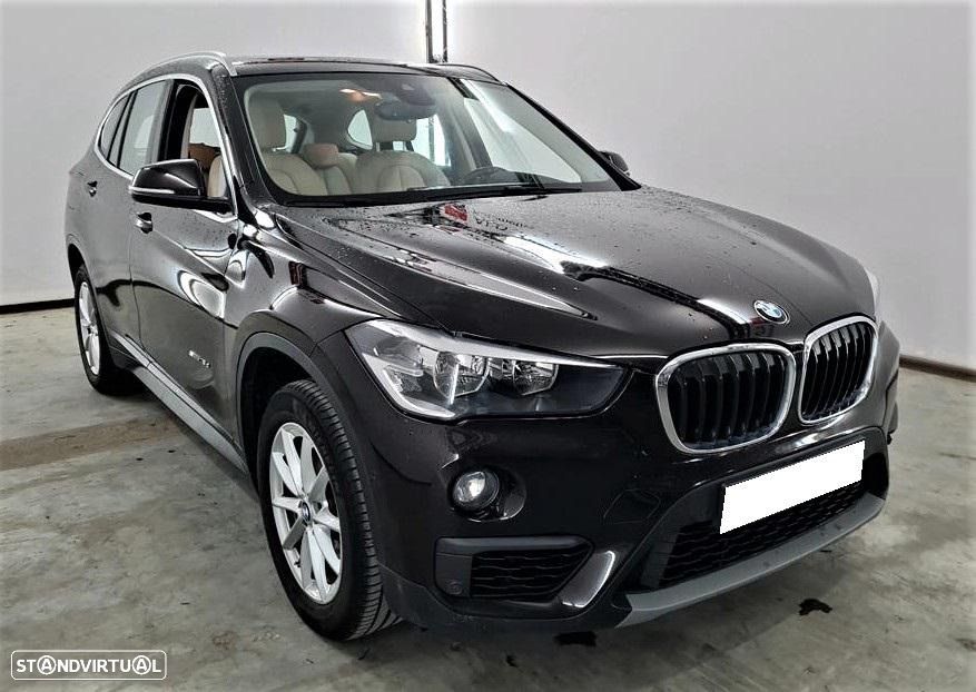BMW X1 16 d sDrive Line Sport - 3