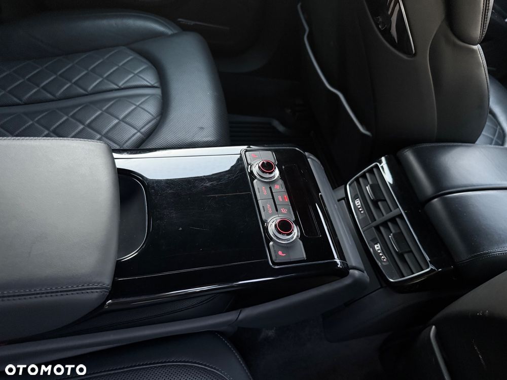 Audi A8 4.0 TFSI Quattro - 29