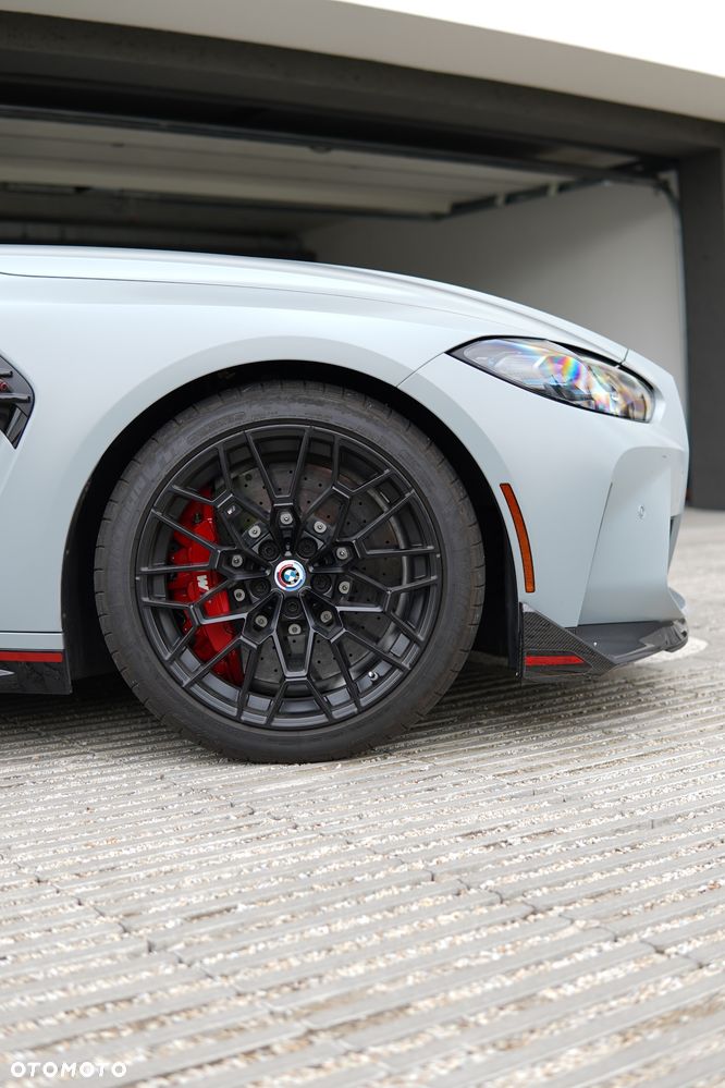 BMW M4 CSL sport - 40