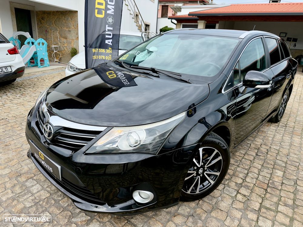 Toyota Avensis SW 2.0 D-4D Exclusive +Navi - 10