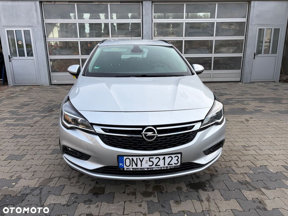 Opel Astra 1.6 D Start/Stop Dynamic - 1