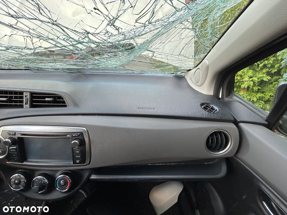 Toyota Yaris 3 III DESKA KOKPIT KONSOLA PODUSZKI PASY - 5