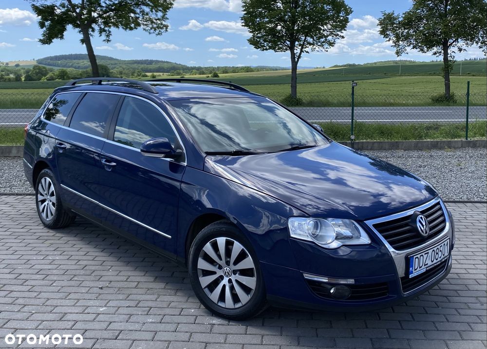Volkswagen Passat - 2