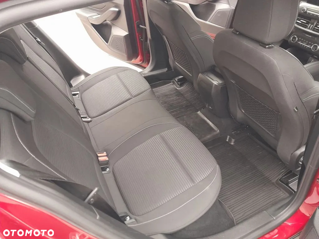 Ford Focus 1.5 EcoBoost Titanium X - 19
