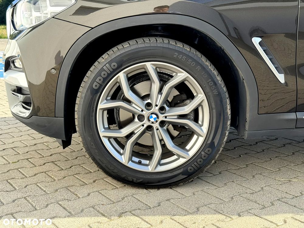 BMW X3 xDrive20d - 15
