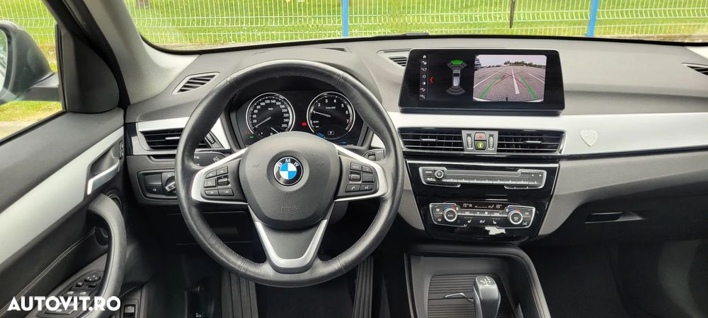 BMW X1 xDrive25e Sport Line - 8