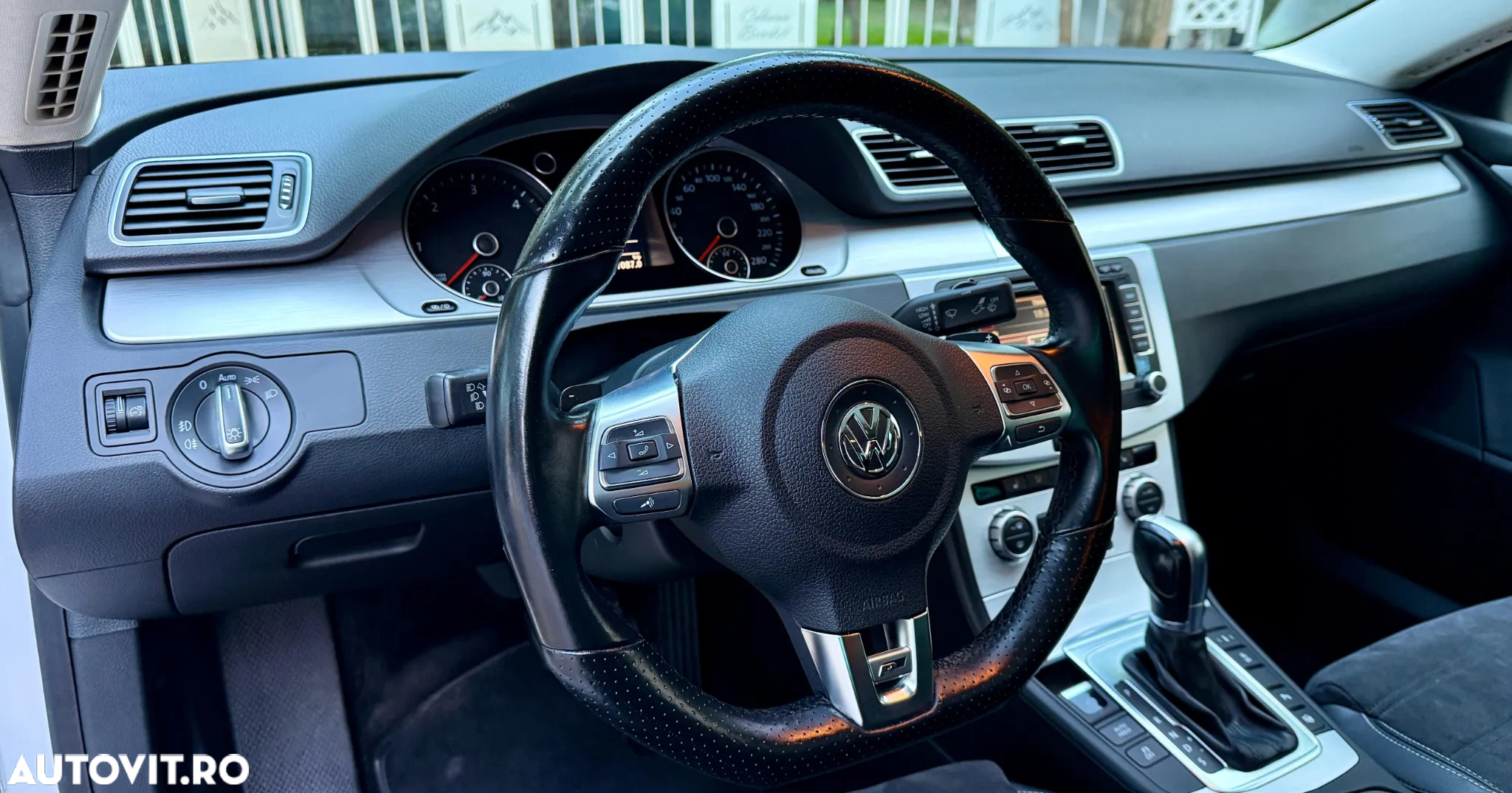 Volkswagen Passat CC 2.0 TDI BlueMotion Technology DSG - 17