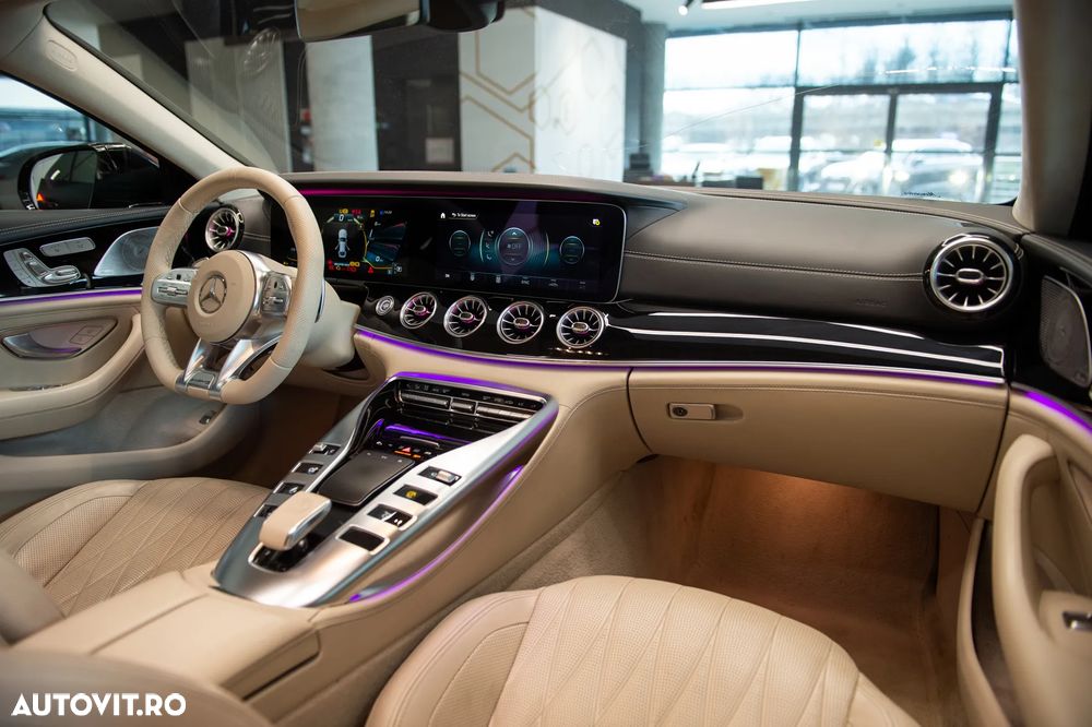 Mercedes-Benz AMG GT - 32