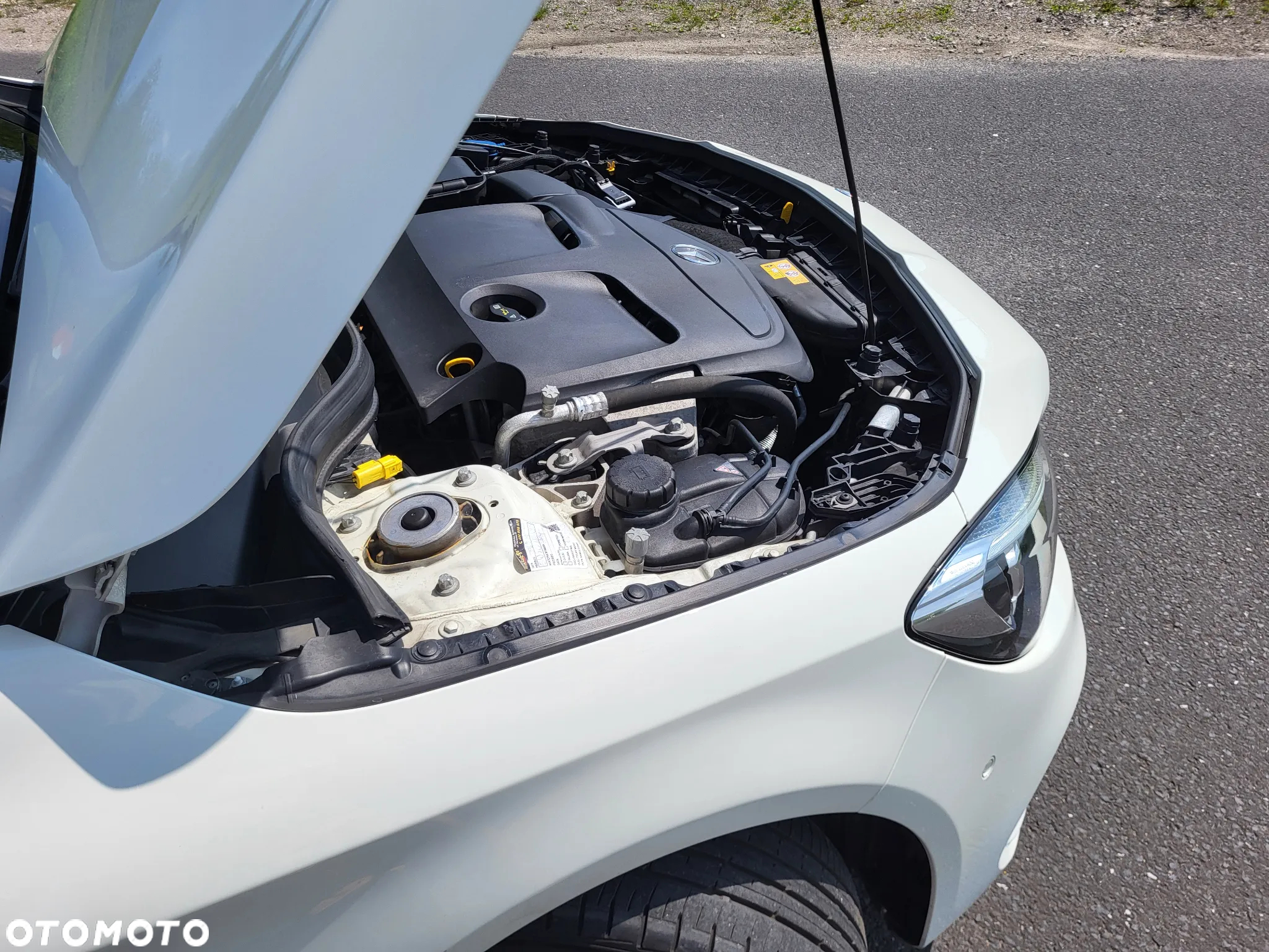 Mercedes-Benz CLA 220 4-Matic AMG Line - 34