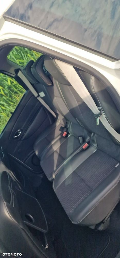 Renault Grand Scenic - 22