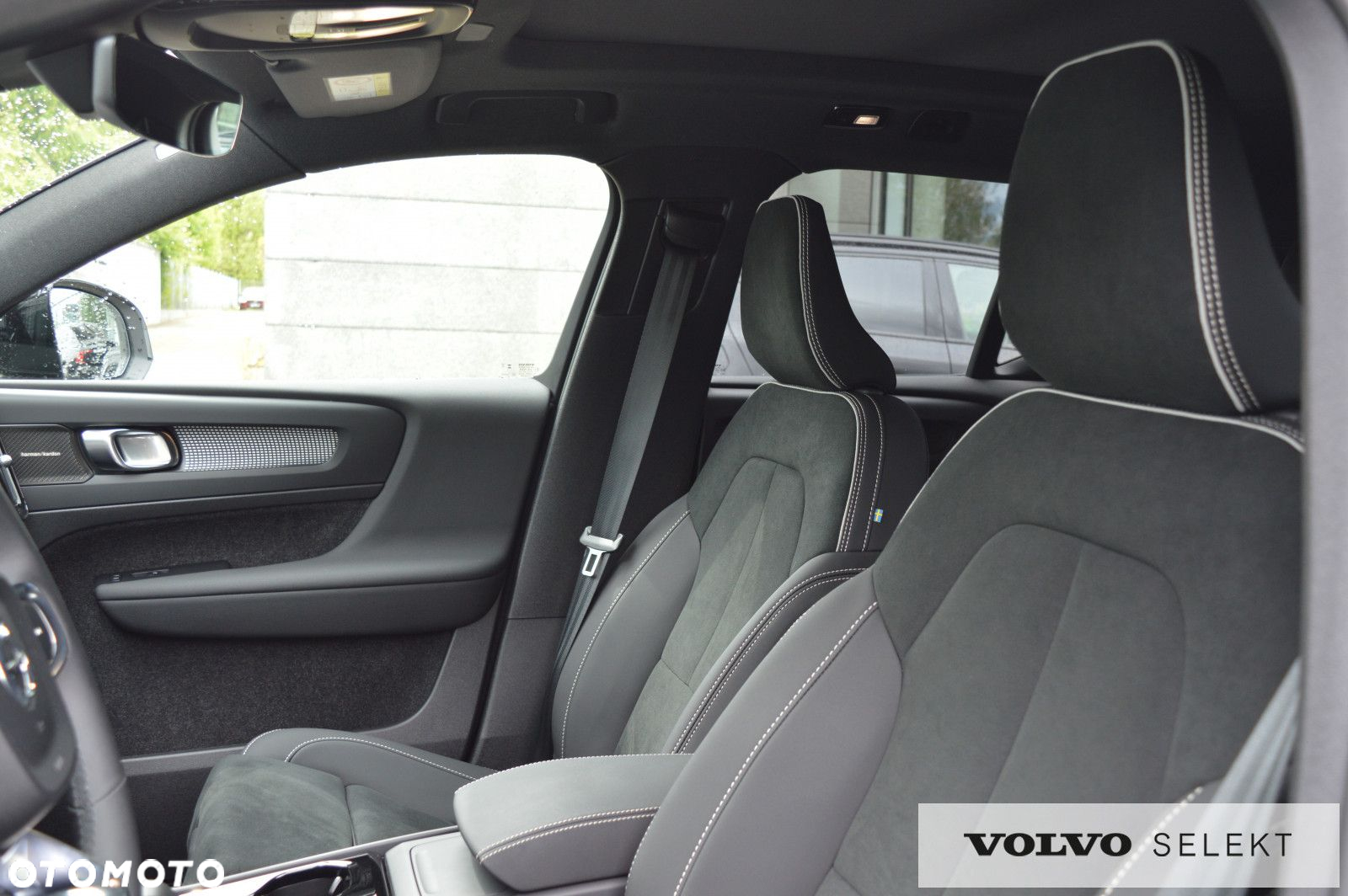 Volvo XC 40 - 25