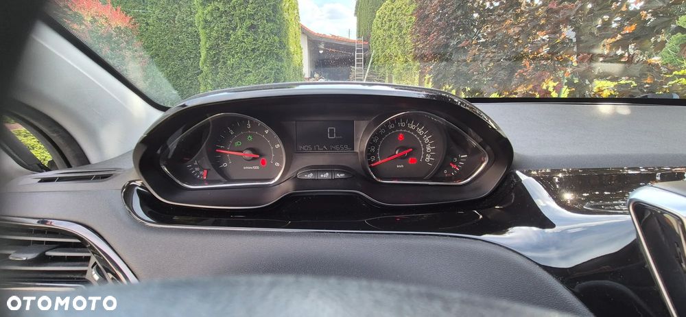 Peugeot 208 1.4 HDi Active - 2