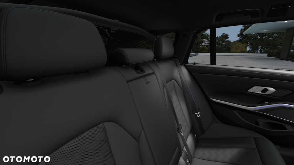 BMW M3 Competition M xDrive - 12