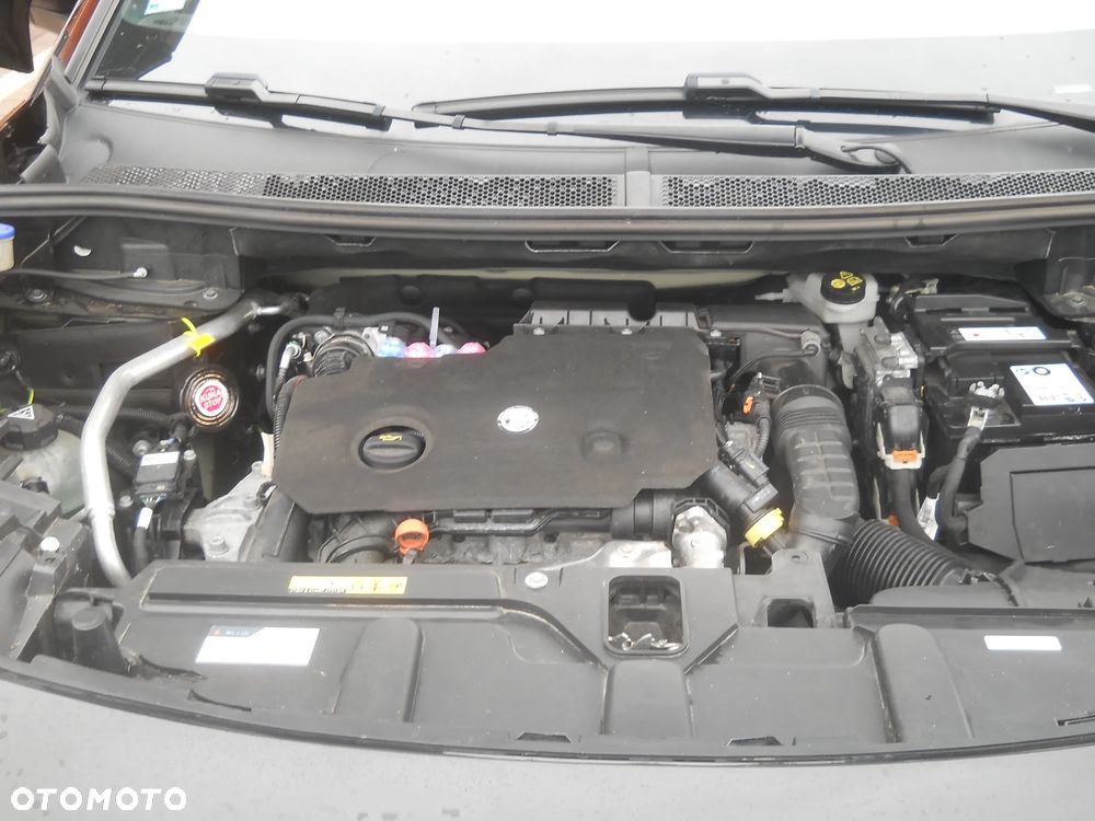 Peugeot 3008 BlueHDi 130 Stop & Start EAT8 Allure - 7
